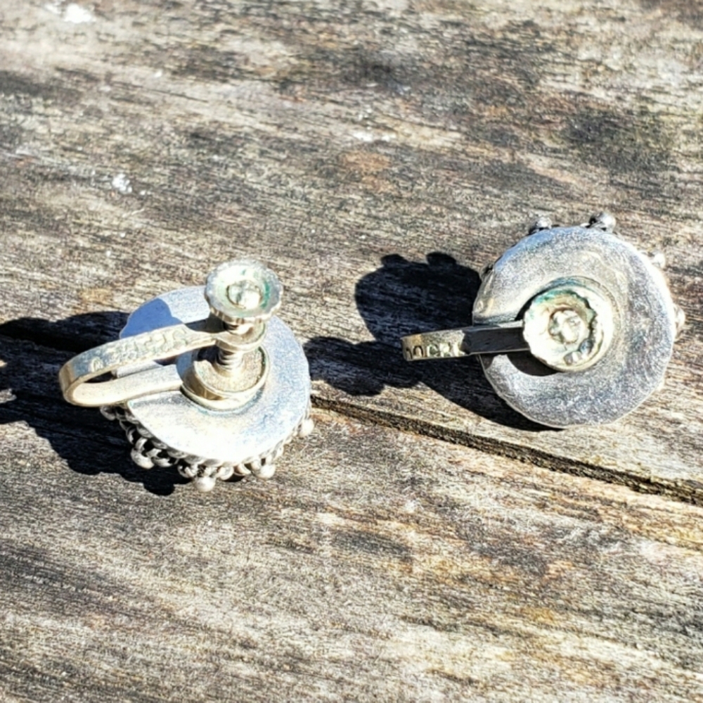 Vintage Native American Or Mexican Turquoise Sterling Silver Screwback Earrings - Picture 6 of 16